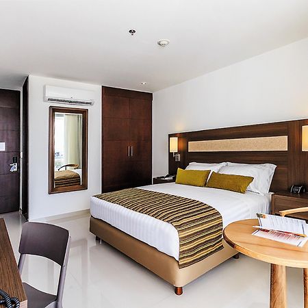 Hotel Estelar ヨパル エクステリア 写真